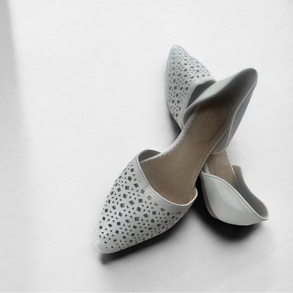 Isaac Mizrahi White Laser-Cut Flats